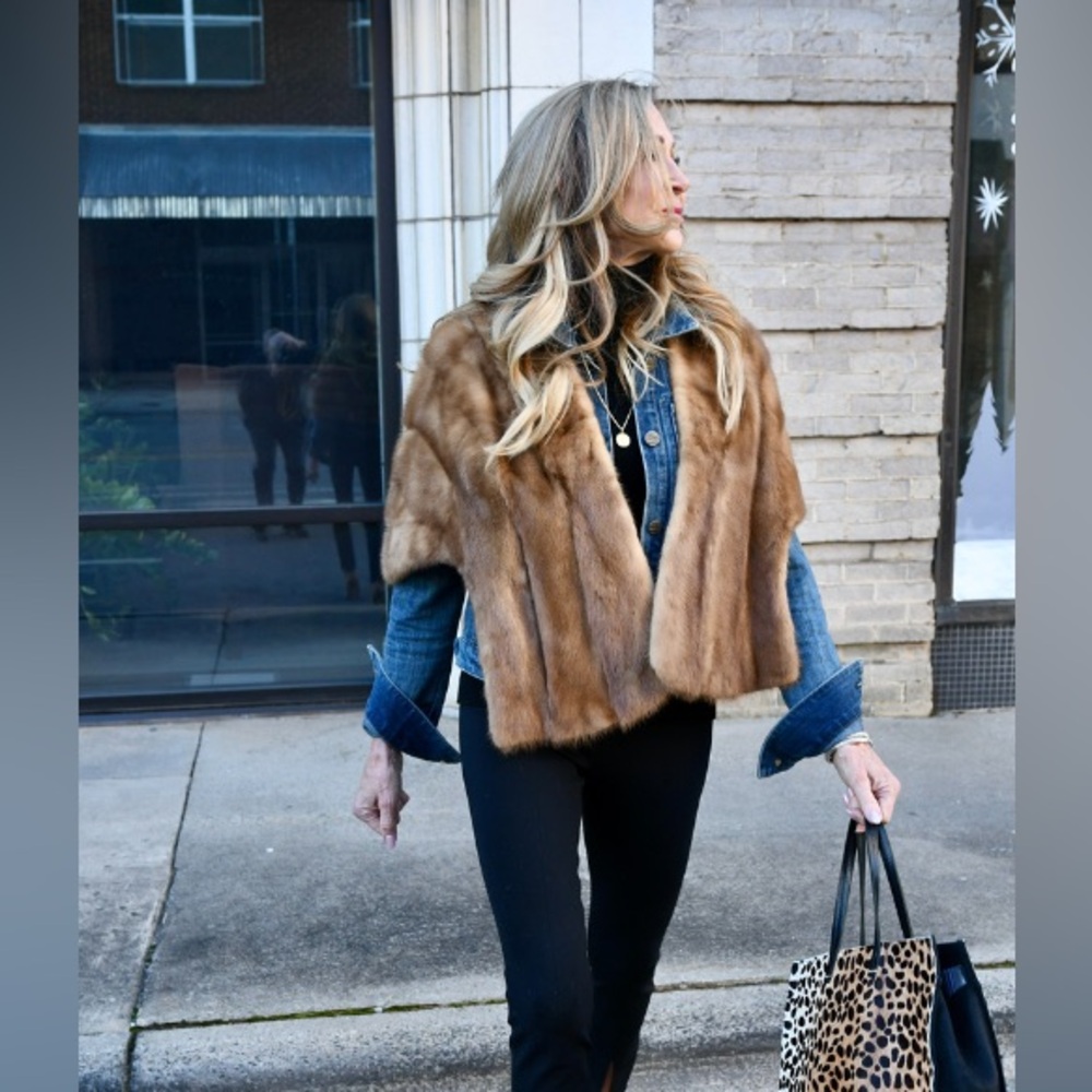 Vintage Real Fur Stole / Cape – Classic Brown Mink – One Size